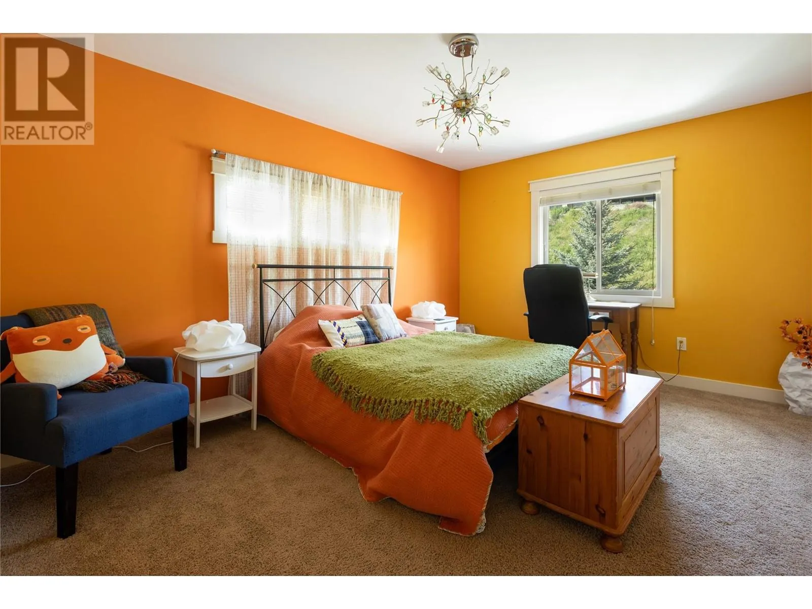 1433 Red Mountain Place