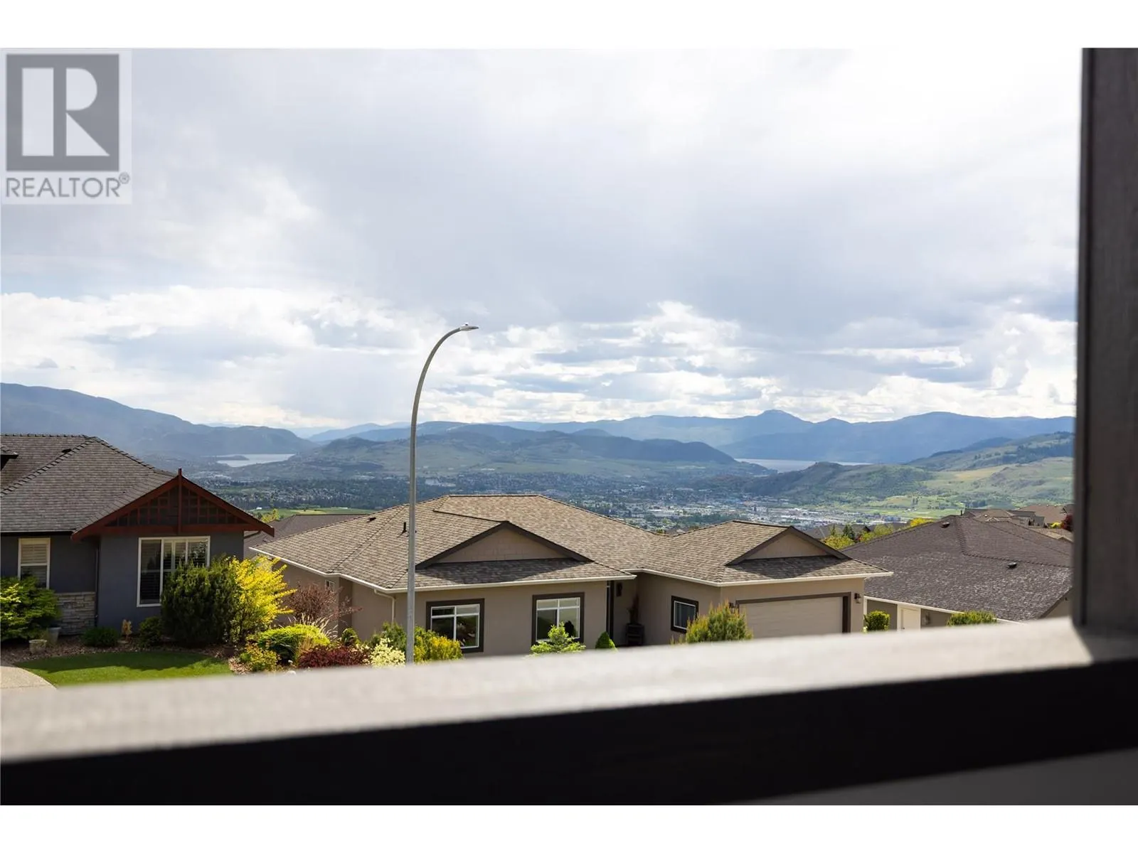 1433 Red Mountain Place