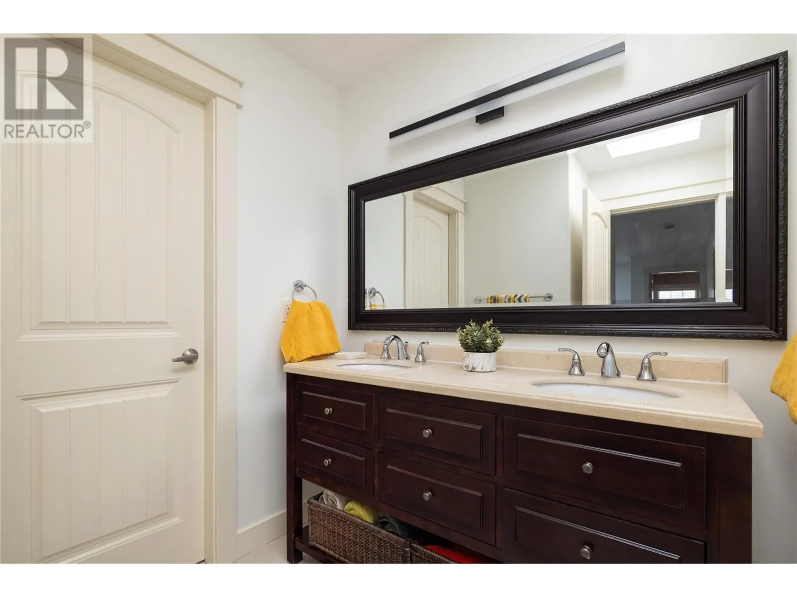 1433 Red Mountain Place