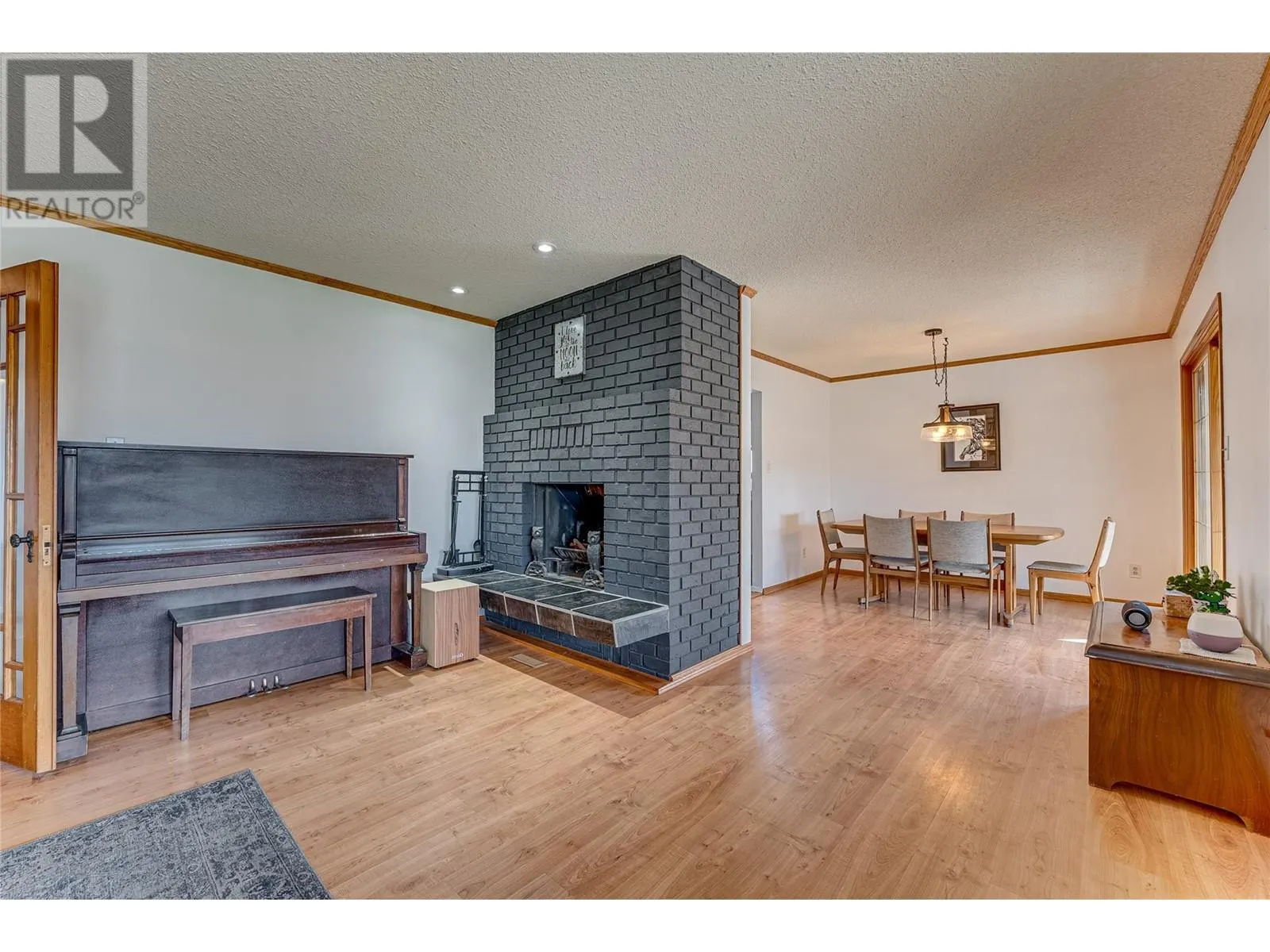 4316 Cascade Drive