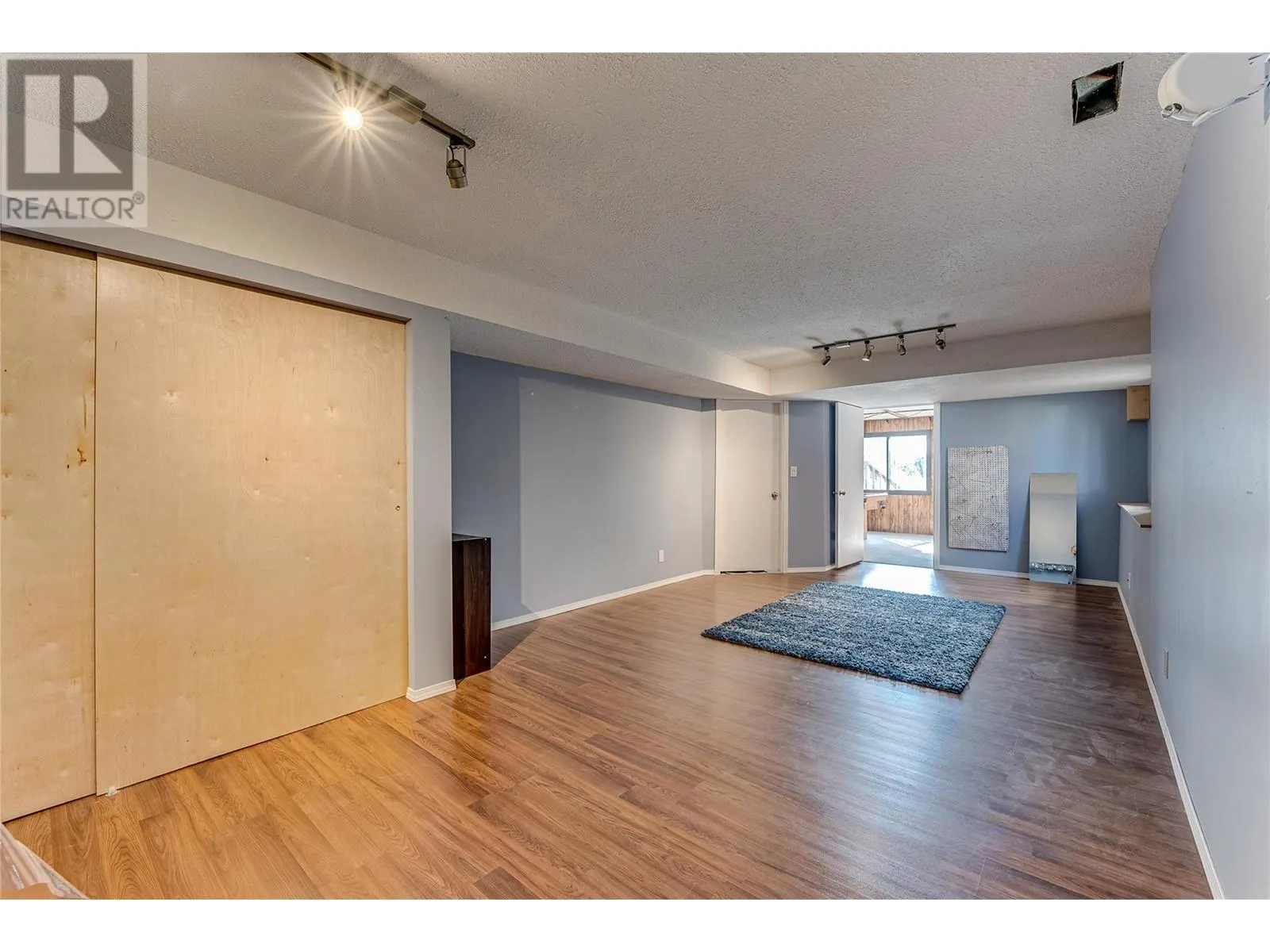 4316 Cascade Drive