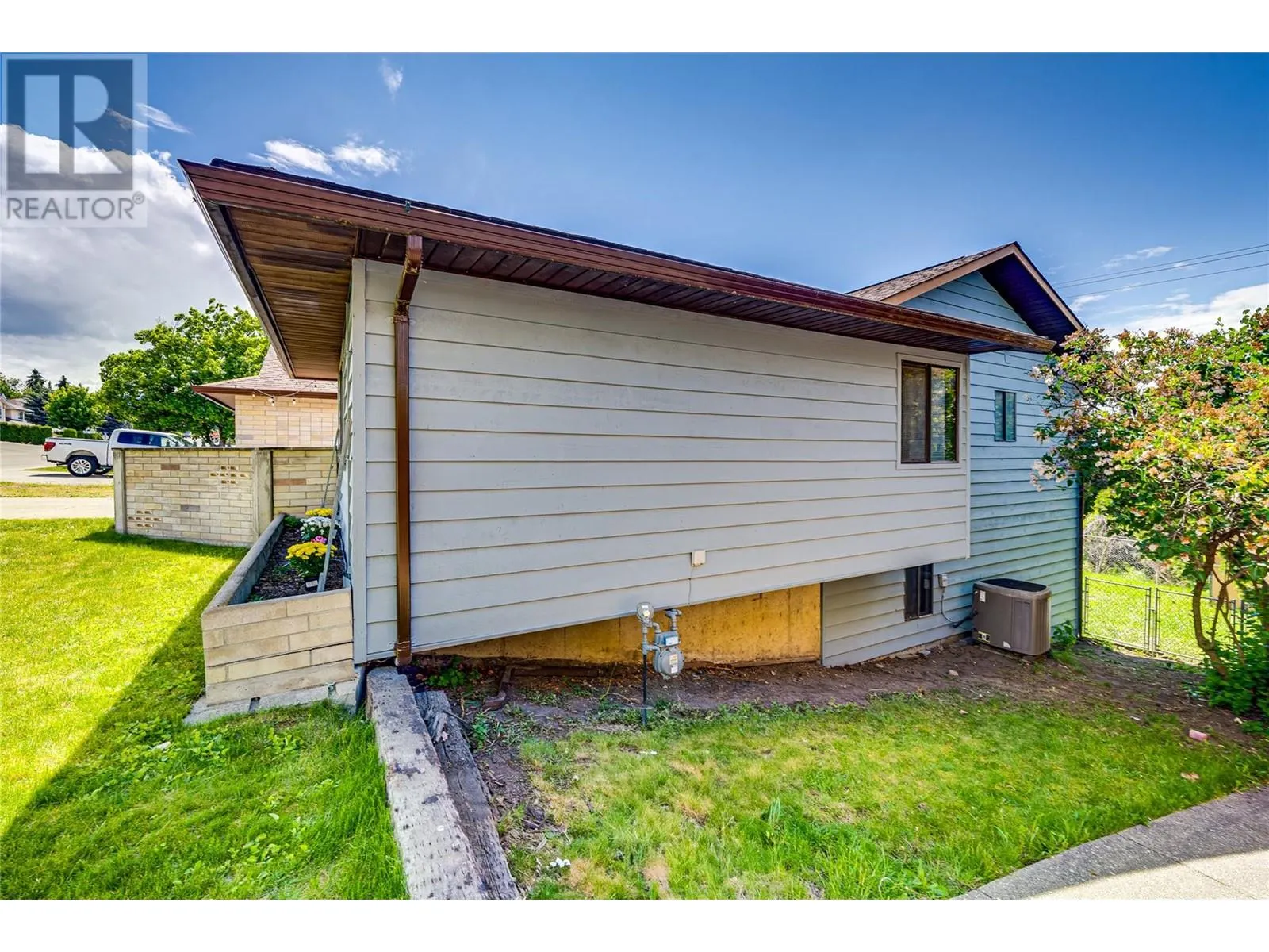 4316 Cascade Drive