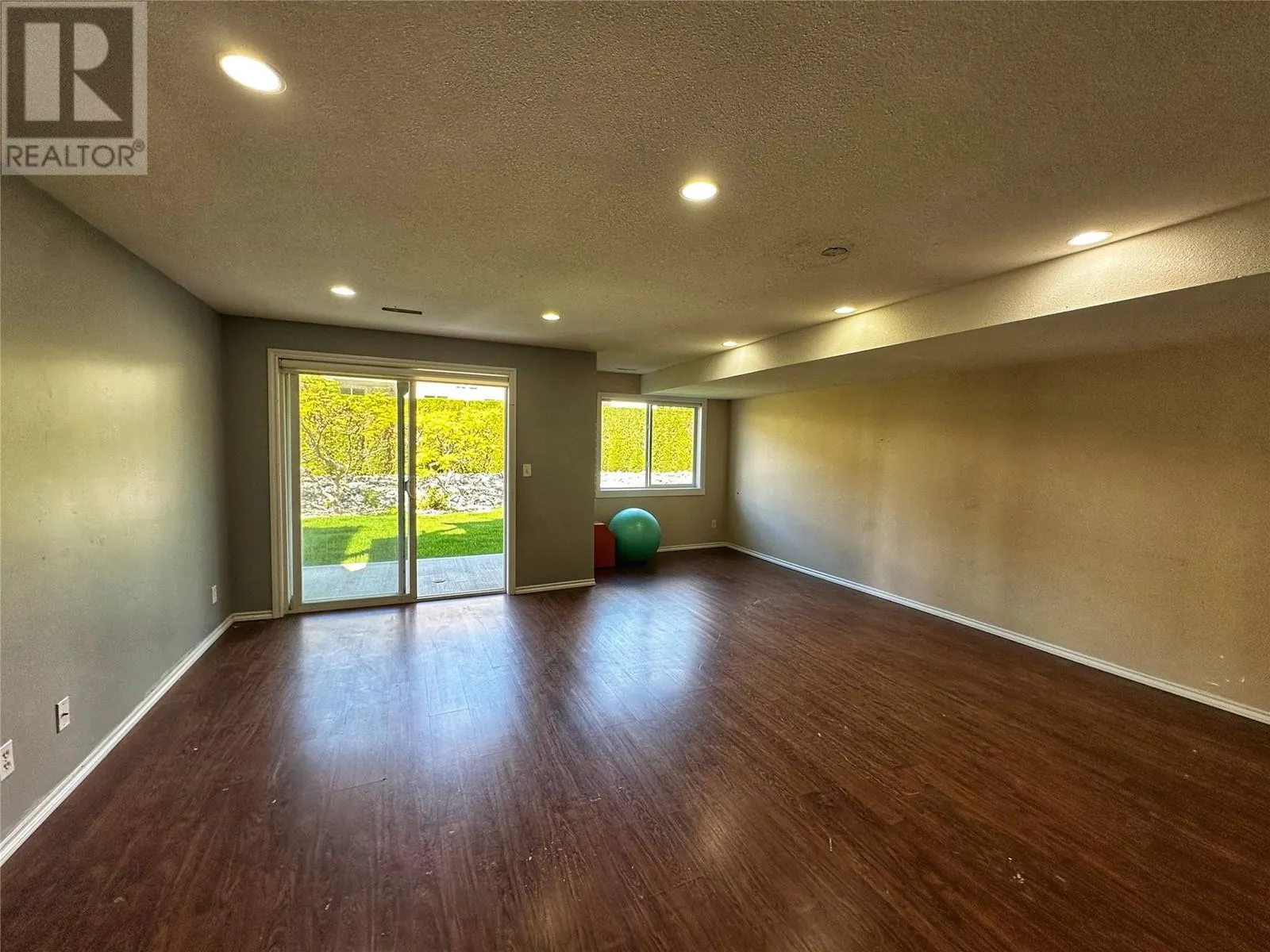 5901 Heritage Drive Unit# 5