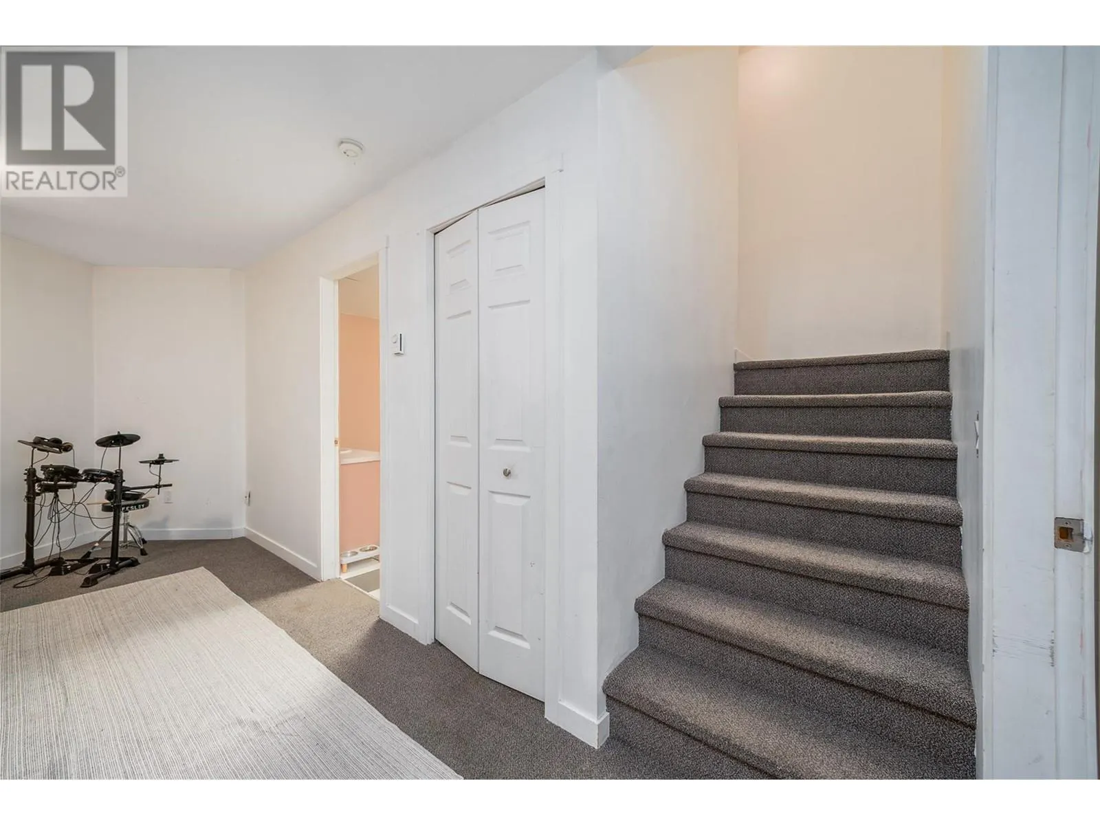 1420 Terai Road Unit# 102
