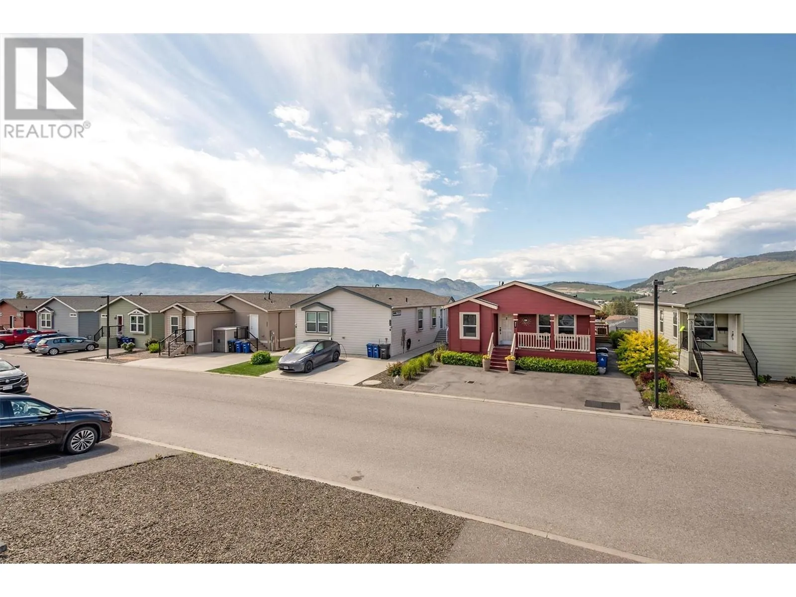 2440 Old Okanagan Highway Unit# 512