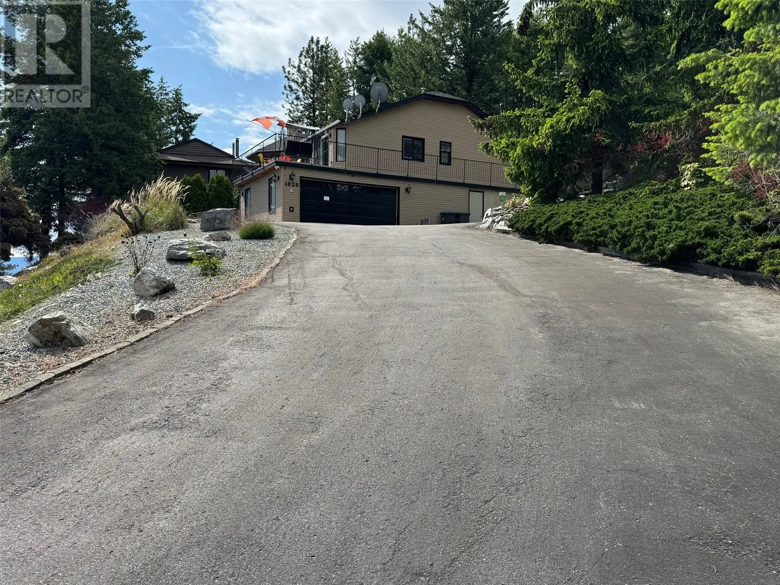 1820 Olympus Way
