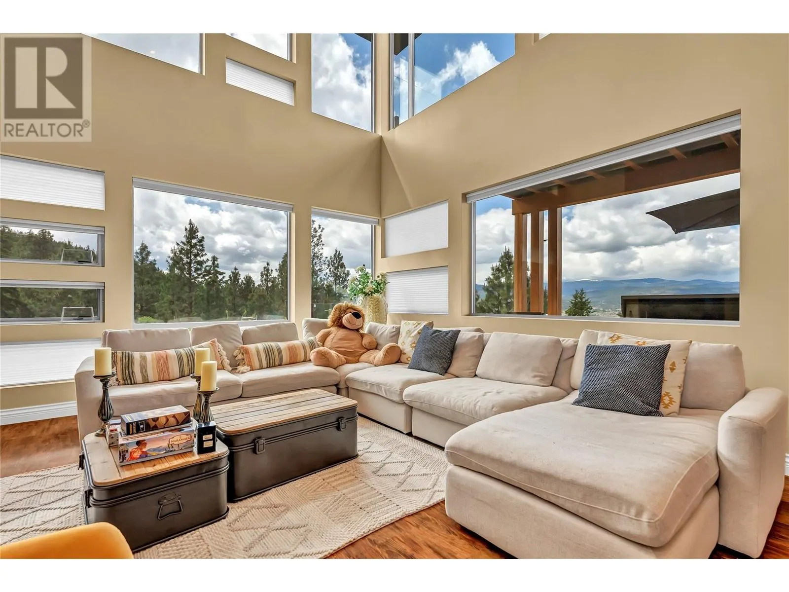 121 Flagstone Rise