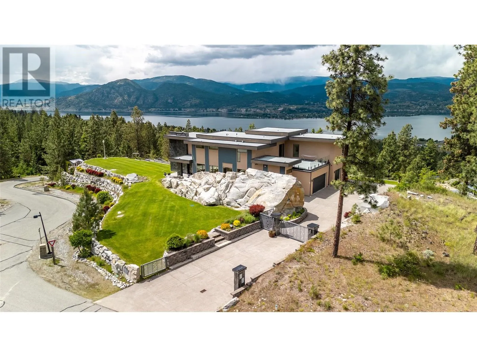 121 Flagstone Rise