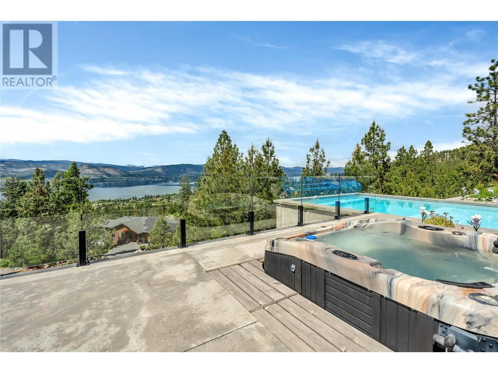 121 Flagstone Rise
