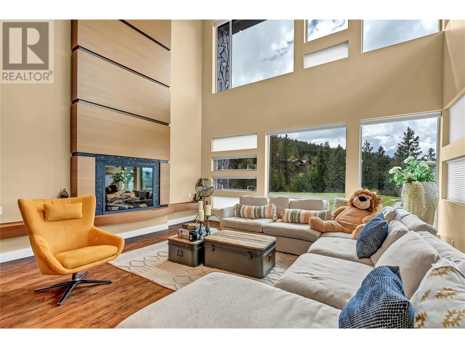 121 Flagstone Rise