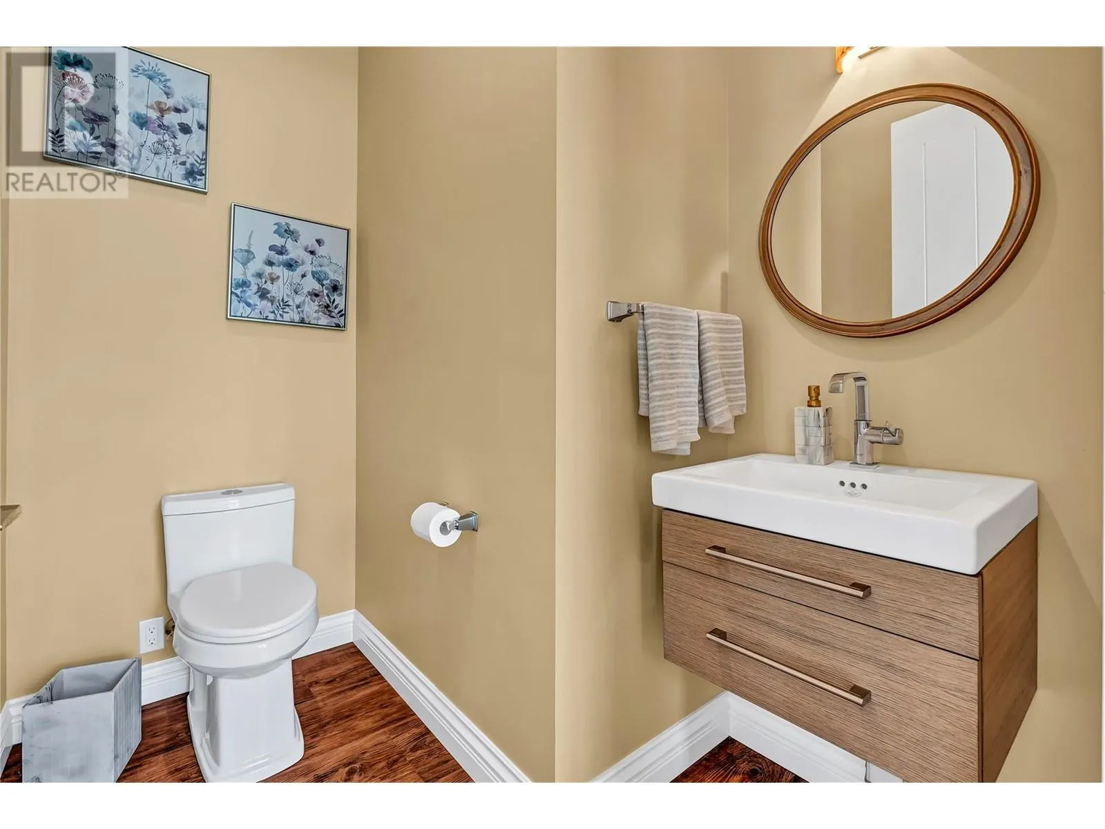121 Flagstone Rise