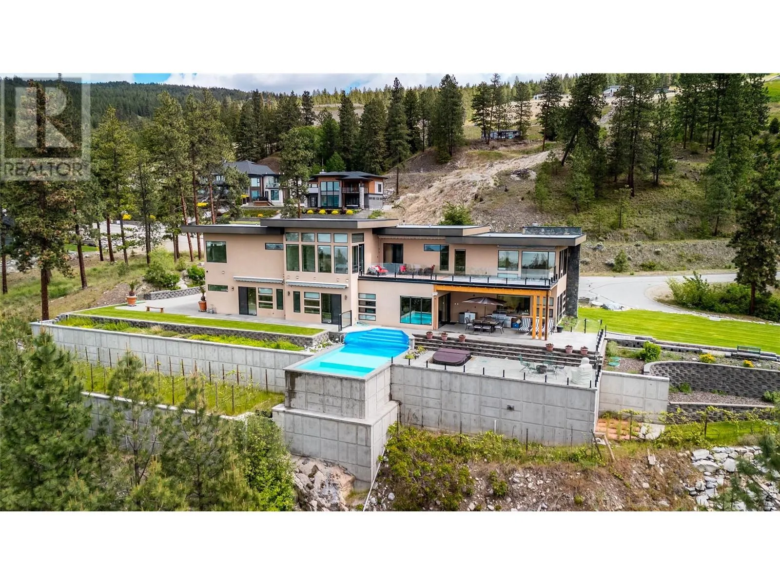 121 Flagstone Rise
