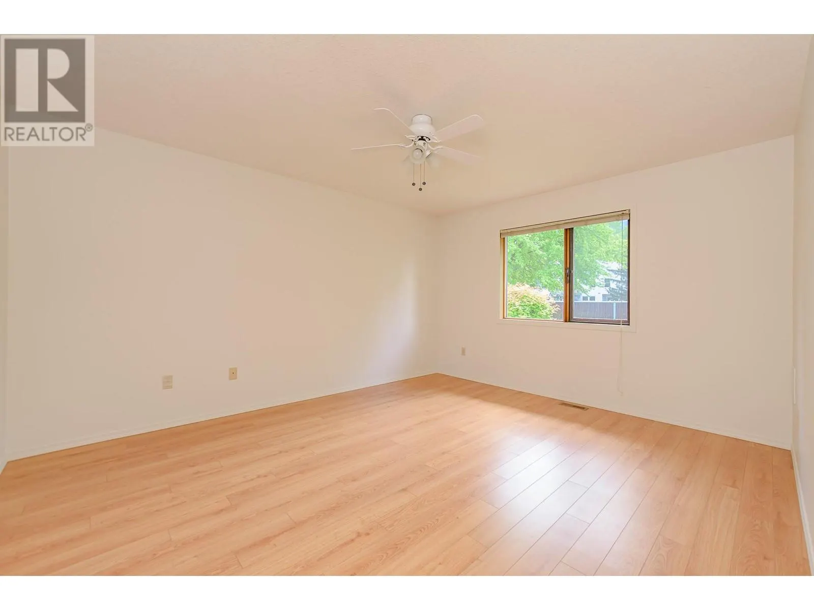 151 8 Avenue SW Unit# 10