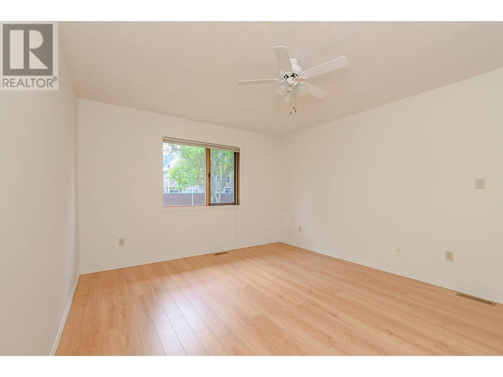 151 8 Avenue SW Unit# 10