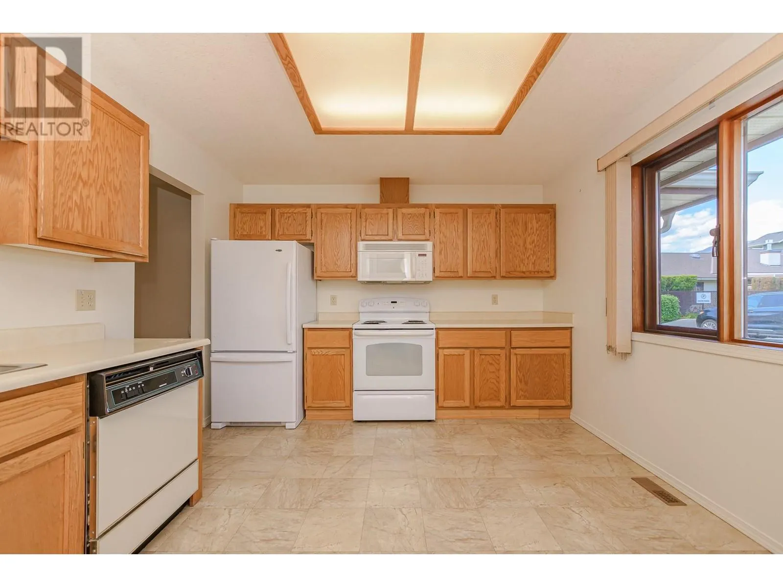 151 8 Avenue SW Unit# 10