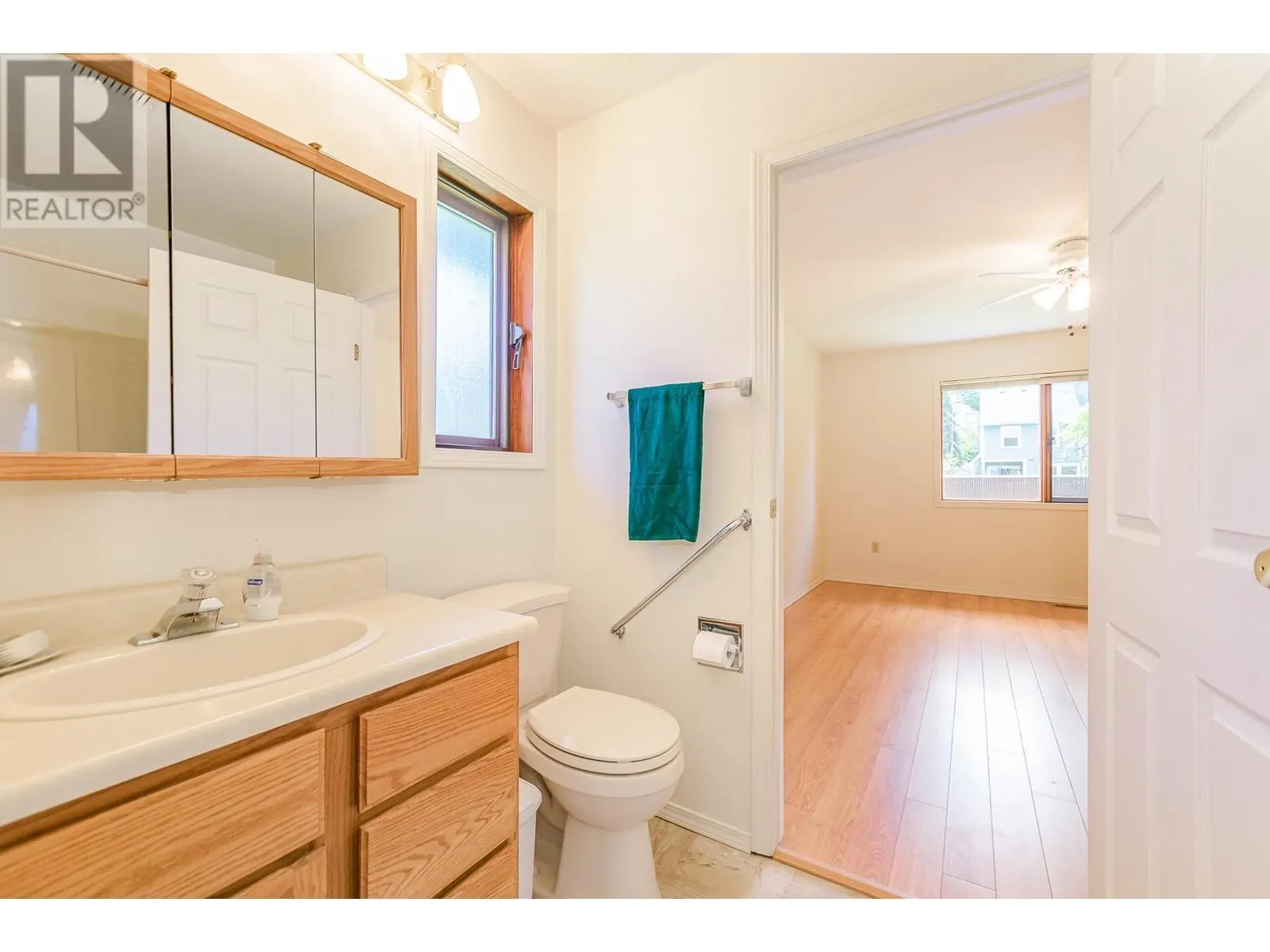 151 8 Avenue SW Unit# 10