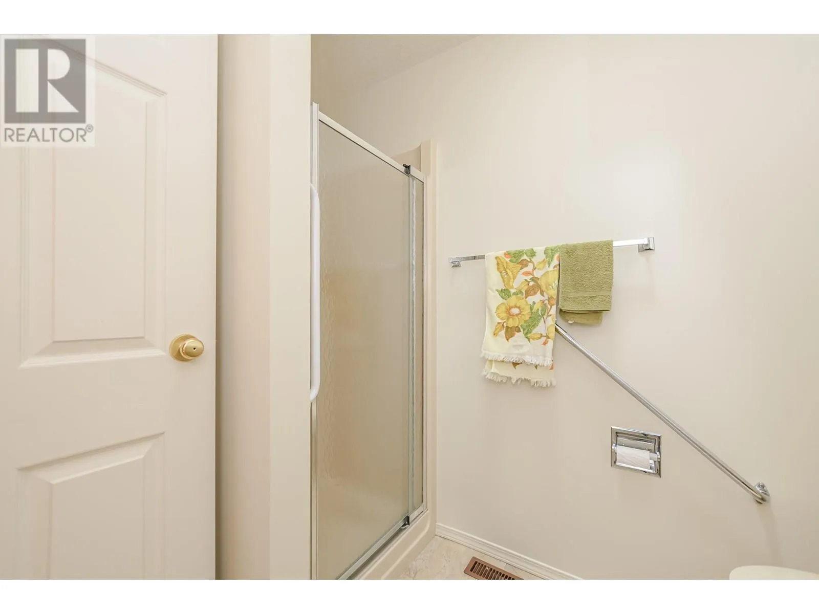 151 8 Avenue SW Unit# 10