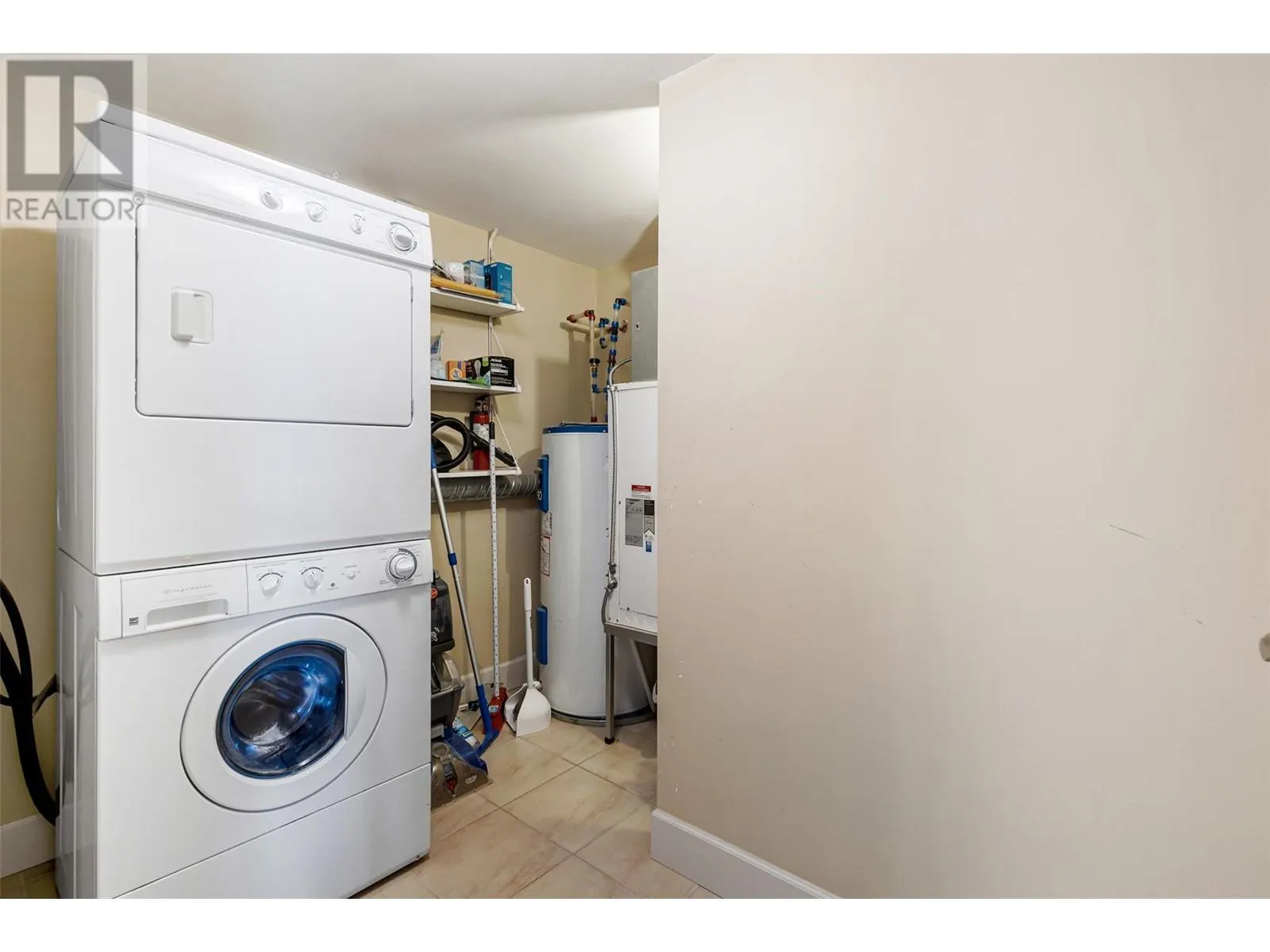 457 West Avenue Unit# 407