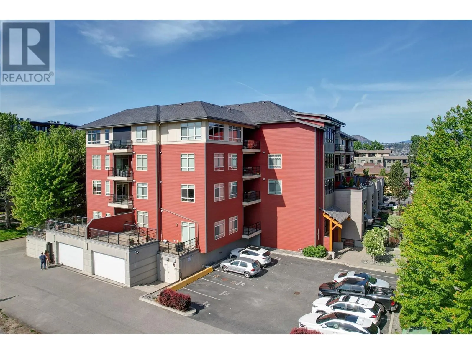 457 West Avenue Unit# 407