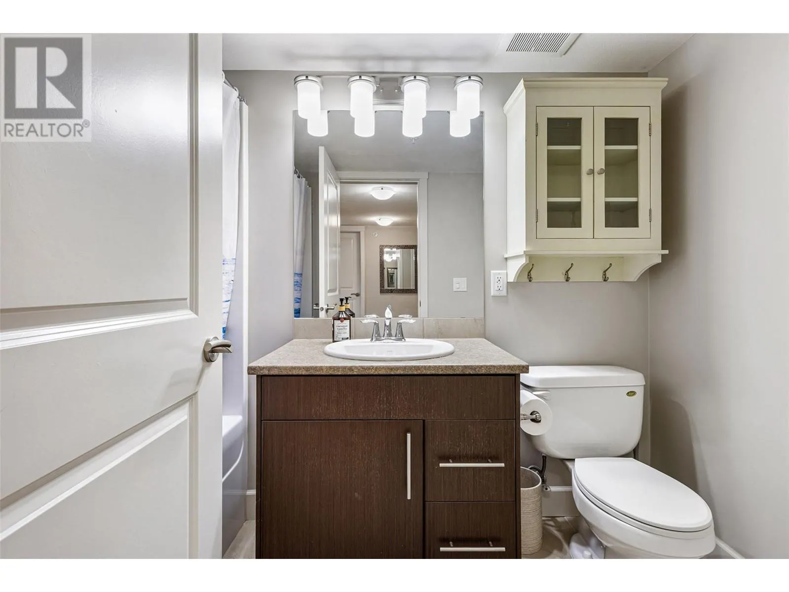457 West Avenue Unit# 407