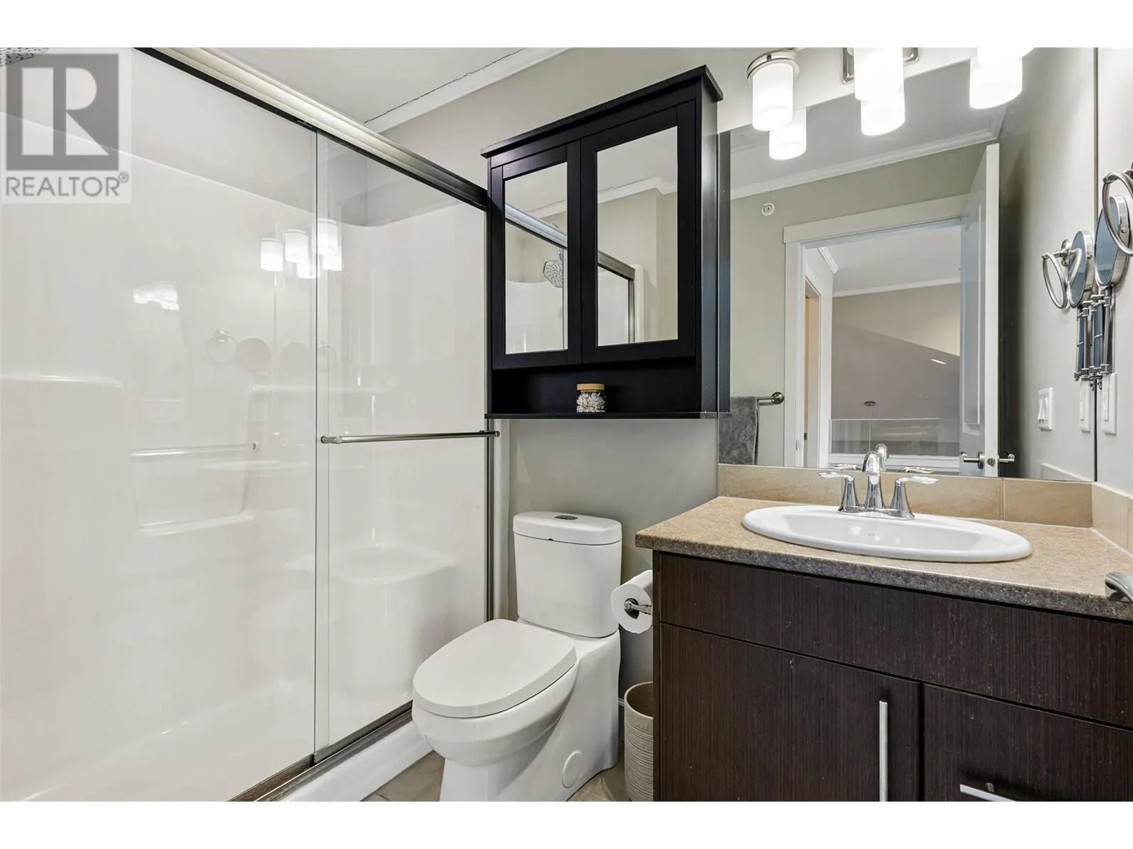 457 West Avenue Unit# 407
