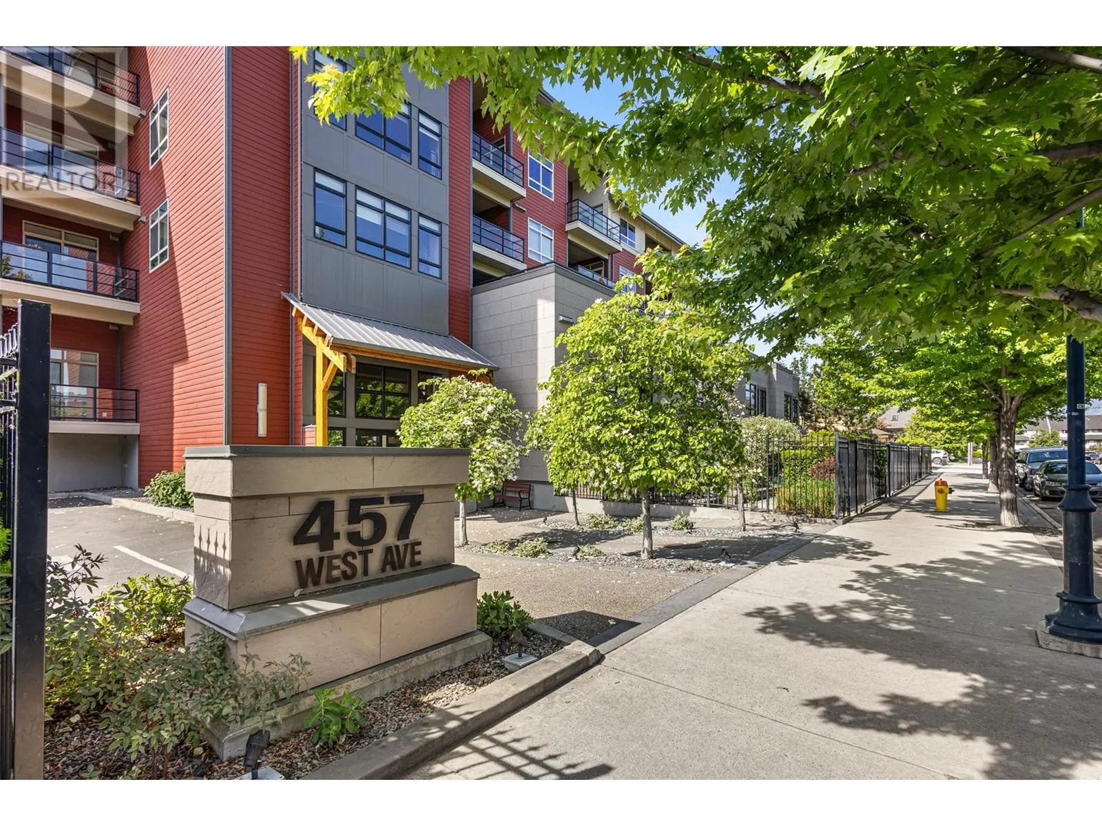 457 West Avenue Unit# 407