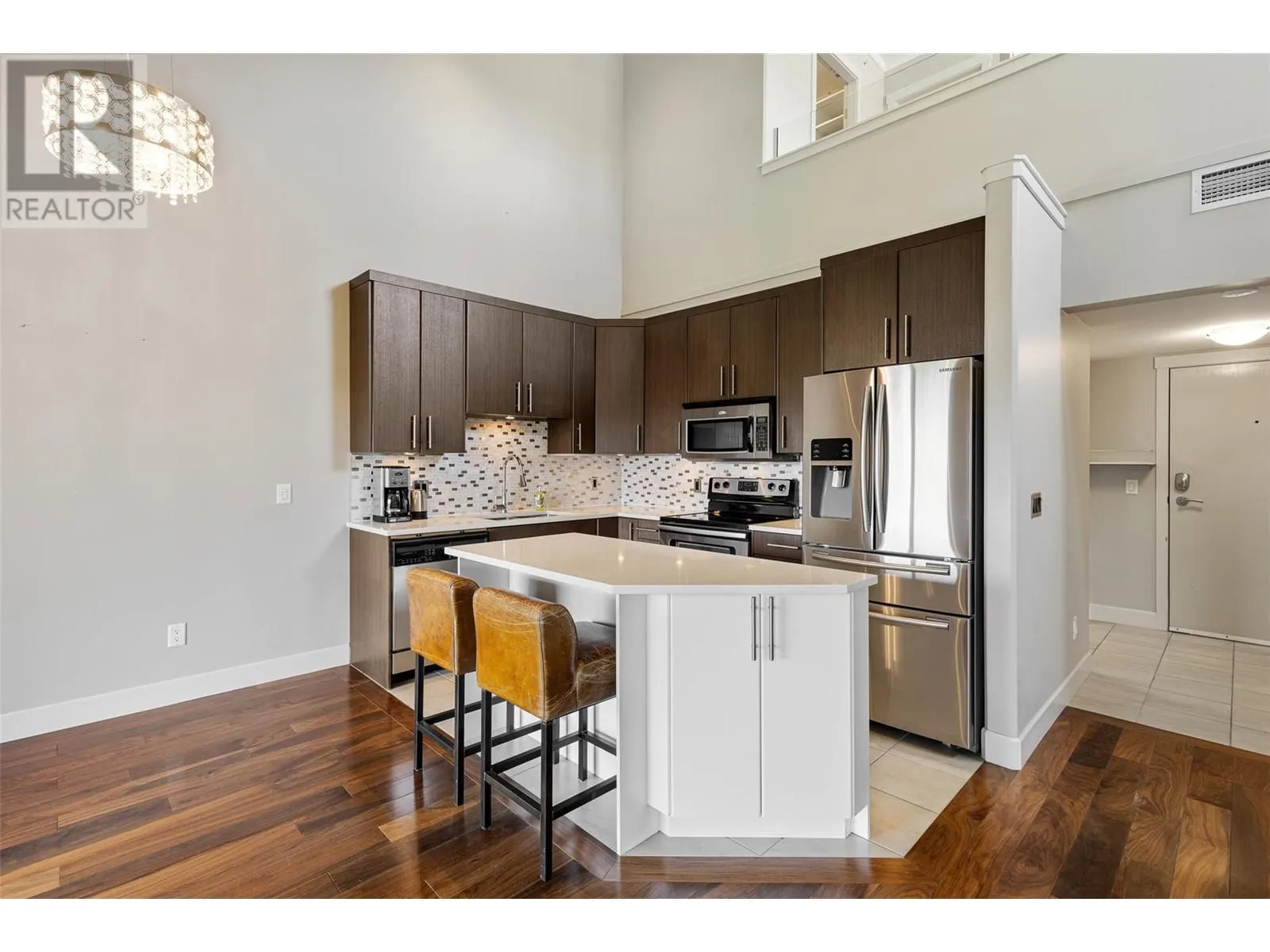 457 West Avenue Unit# 407