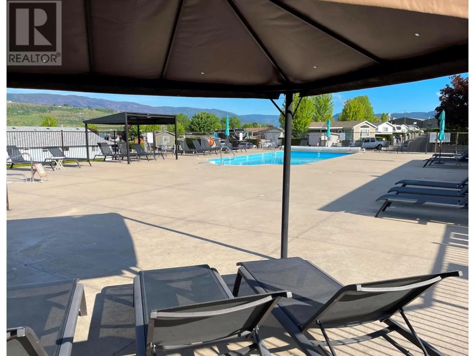8000 Highland Road Unit# 113 Lot# 113