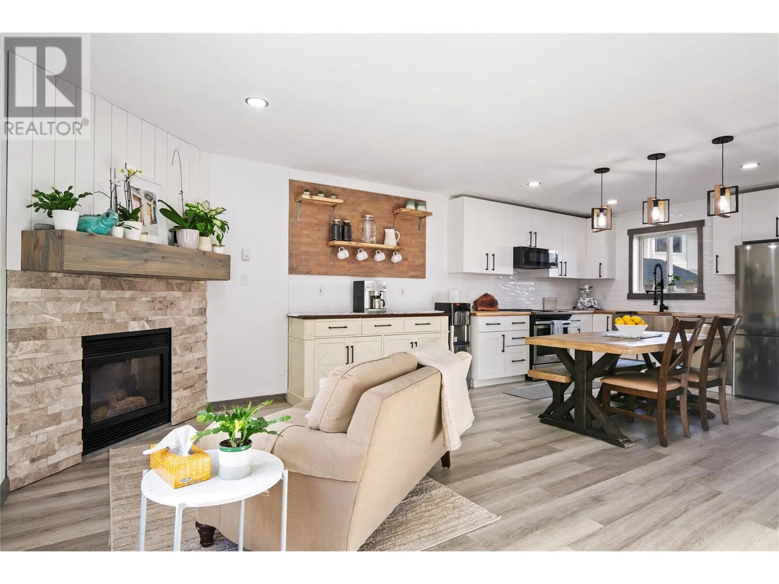 1032 Cedar Street Unit# 2