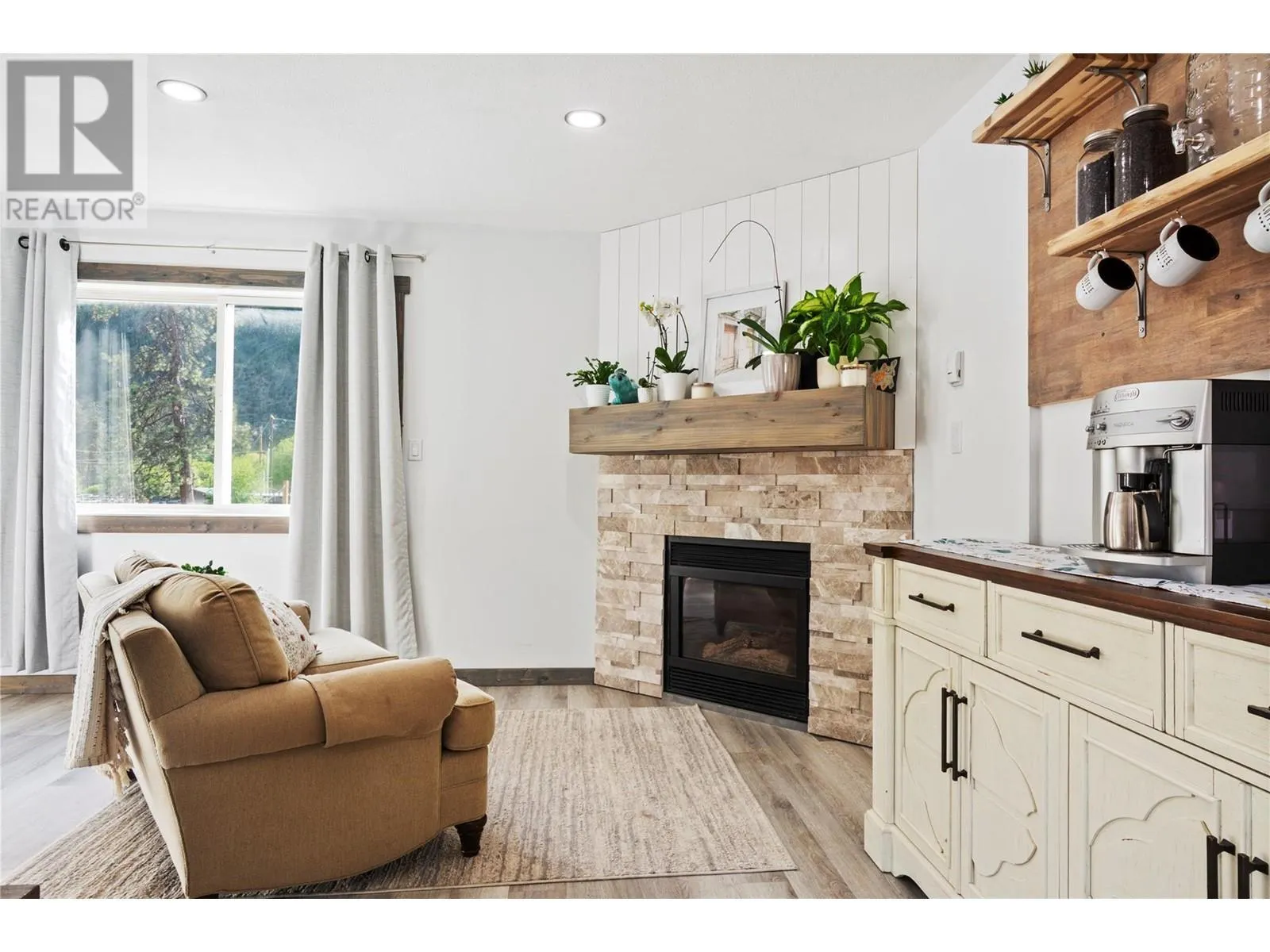 1032 Cedar Street Unit# 2