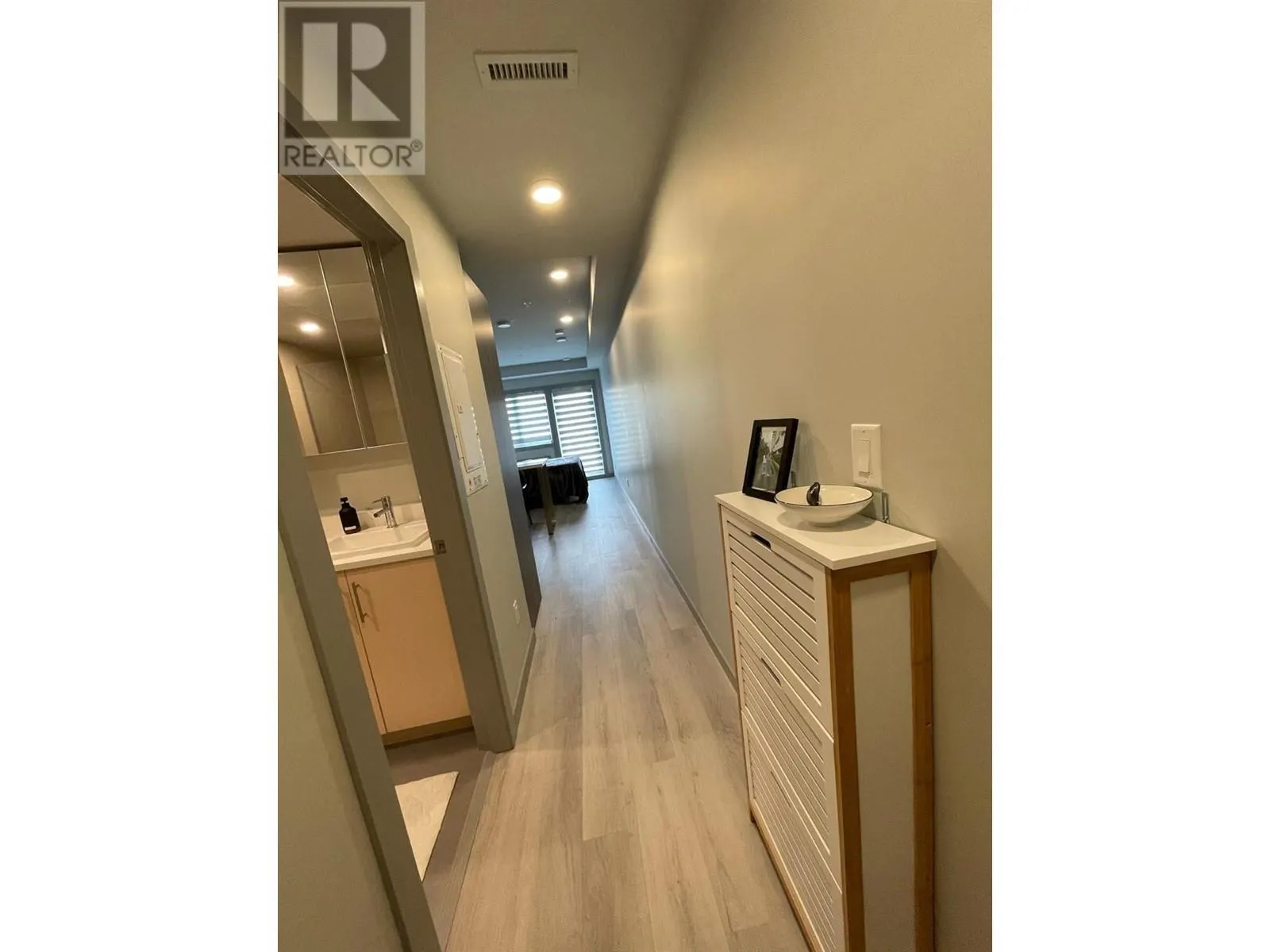345 DOUGALL Road N Unit# 215