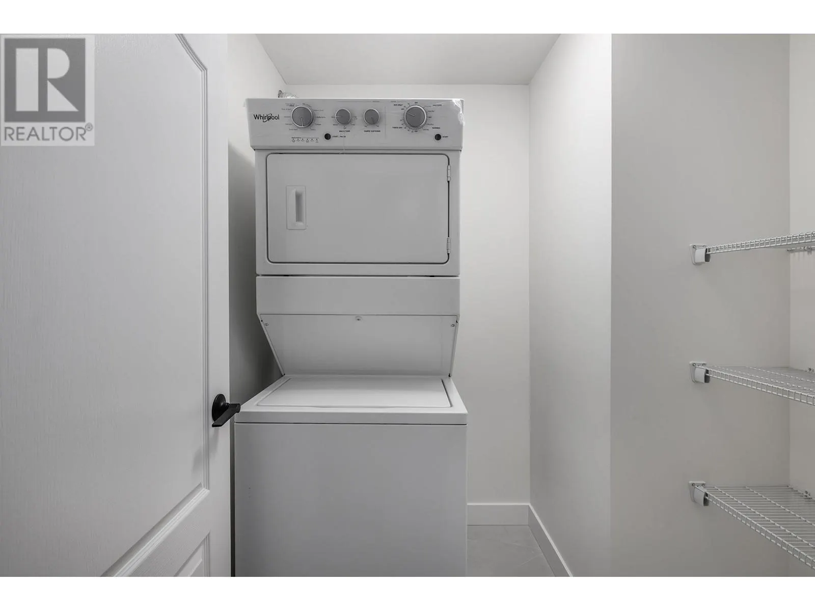 3157 Casorso Road Unit# 317