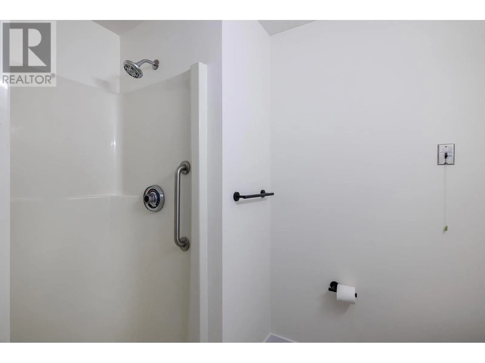 3157 Casorso Road Unit# 317