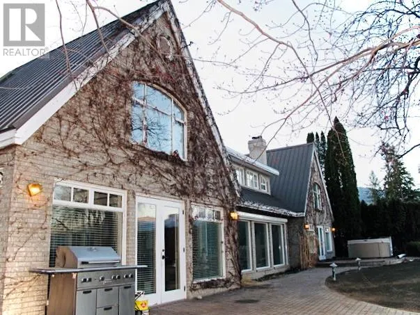 4614 Fuller Road