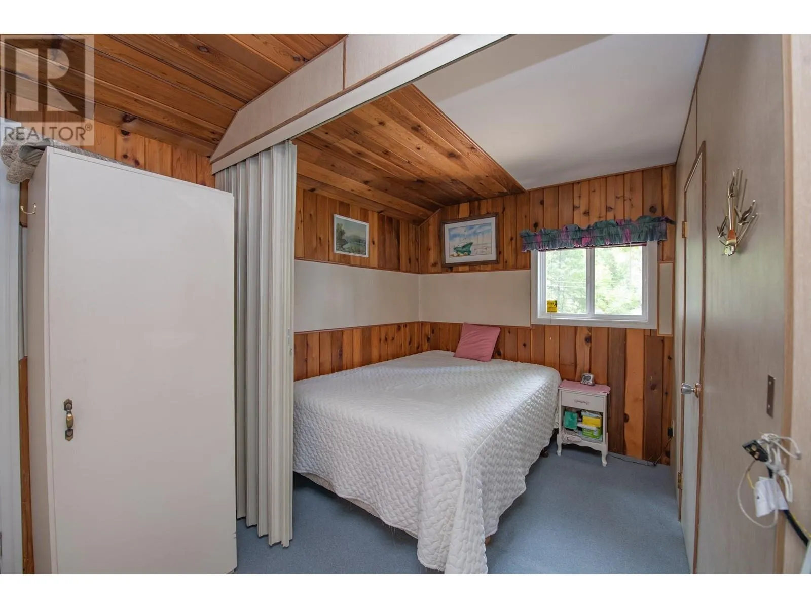 3598 Mabel Lake Road