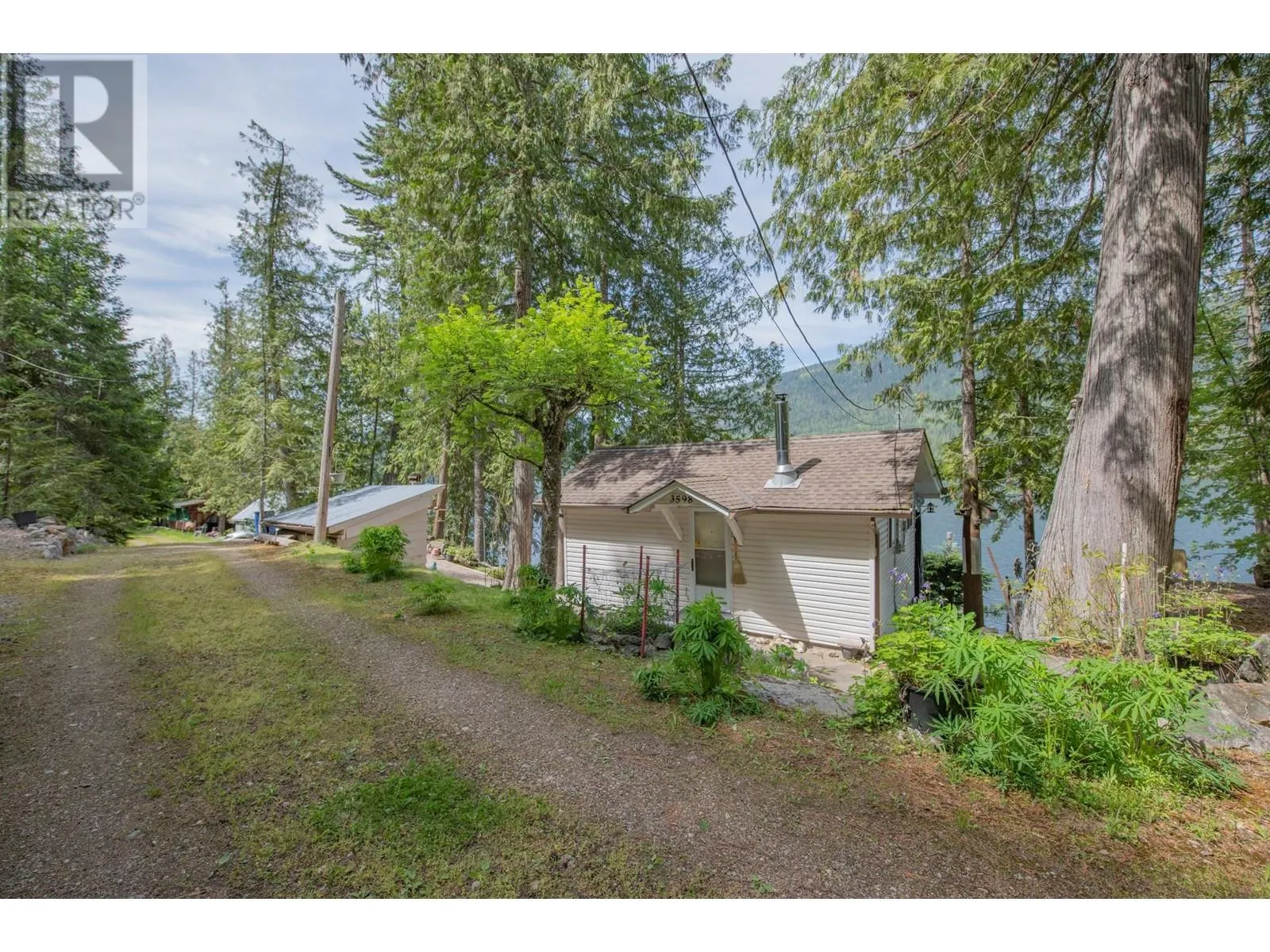 3598 Mabel Lake Road
