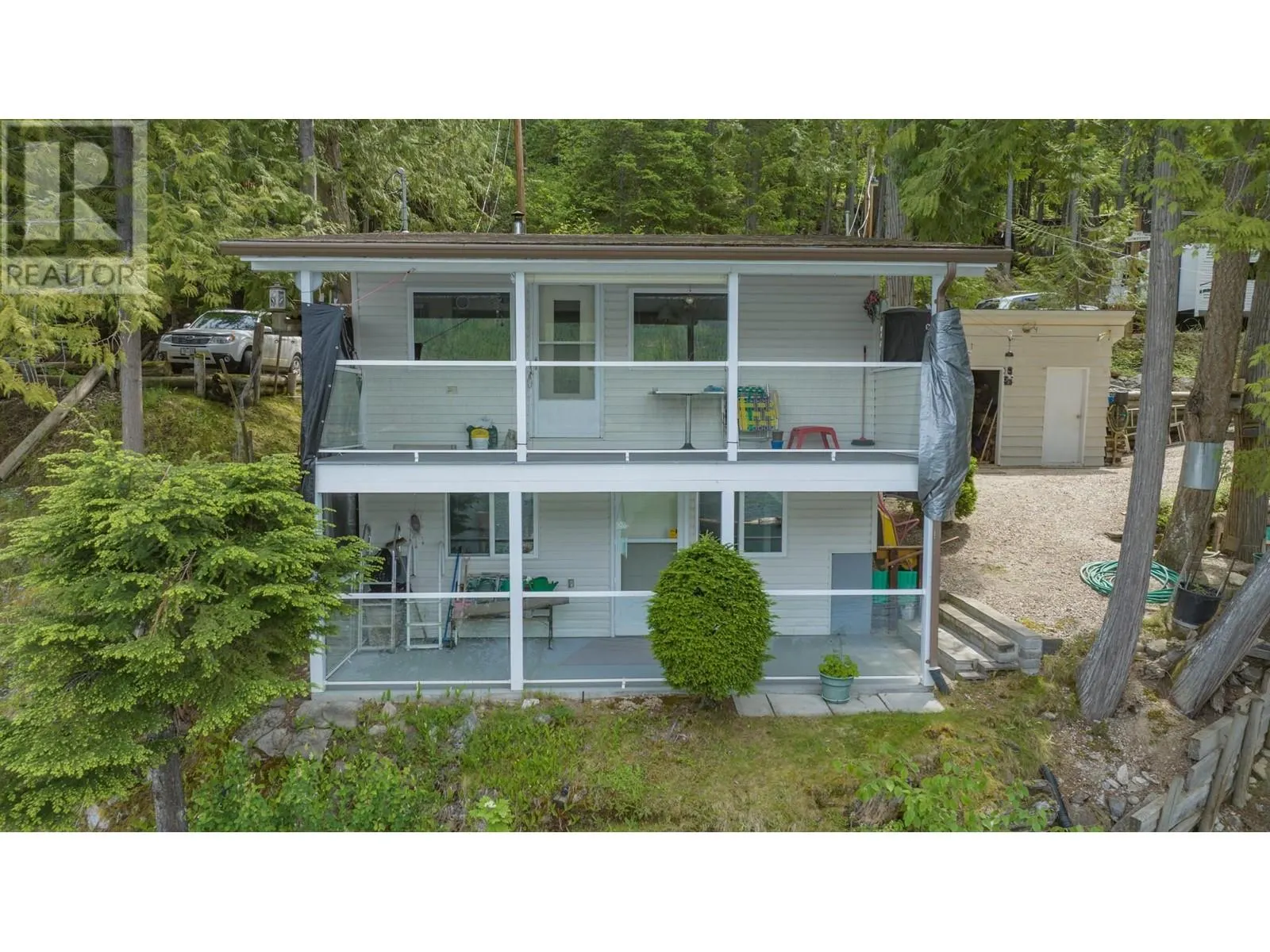 3598 Mabel Lake Road