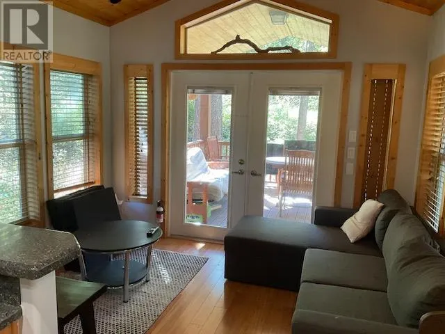 4835 Paradise Valley Drive Unit# 40