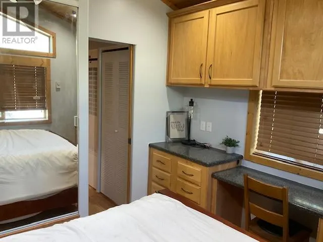 4835 Paradise Valley Drive Unit# 40