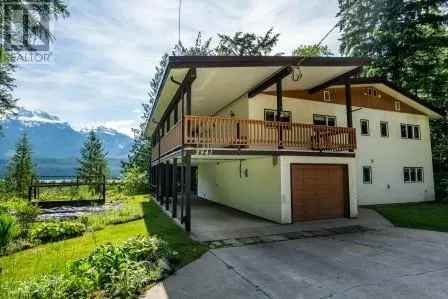 2941 McInnes Road
