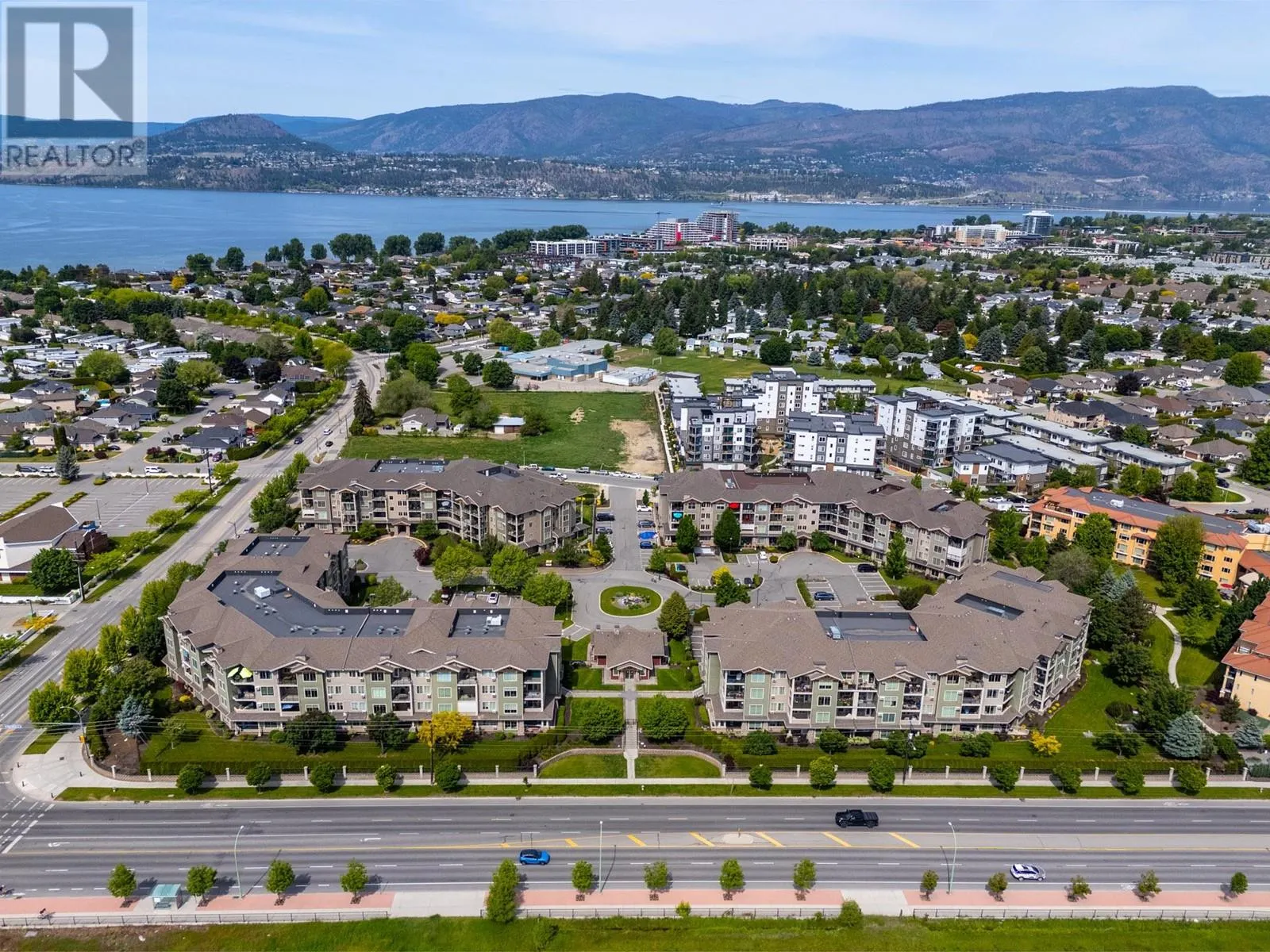 3739 Casorso Road Unit# 111