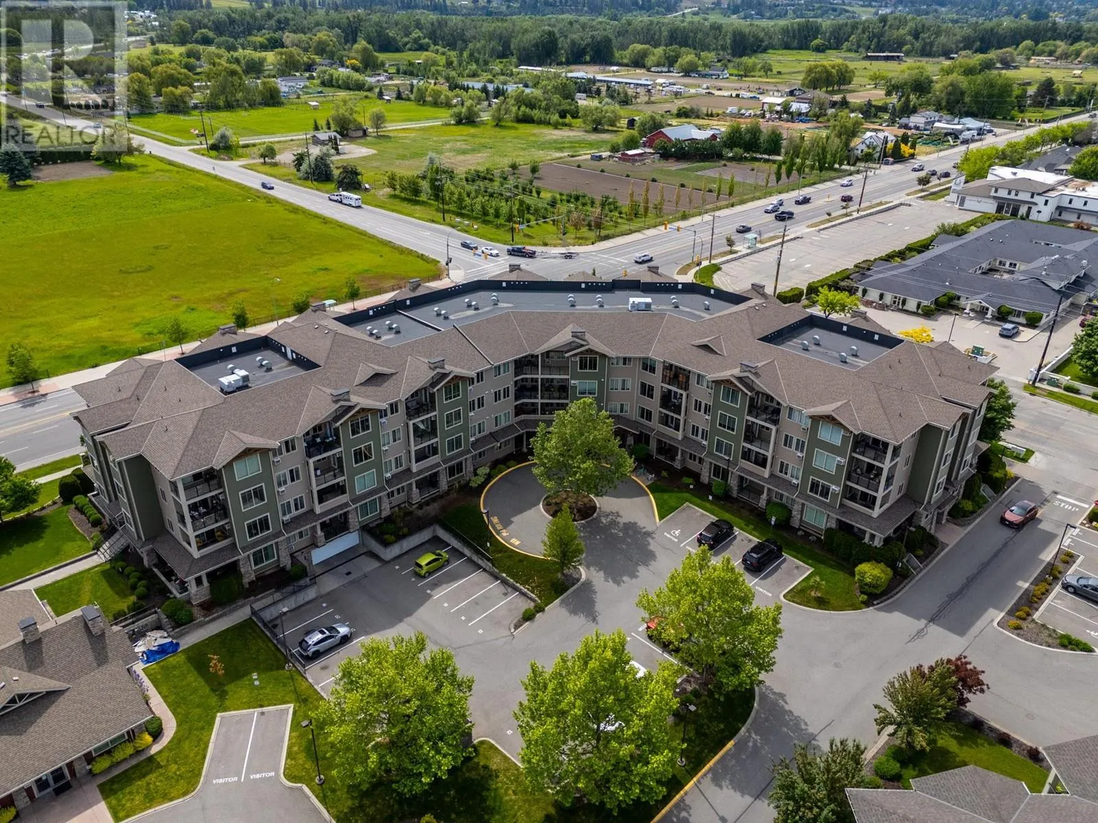 3739 Casorso Road Unit# 111