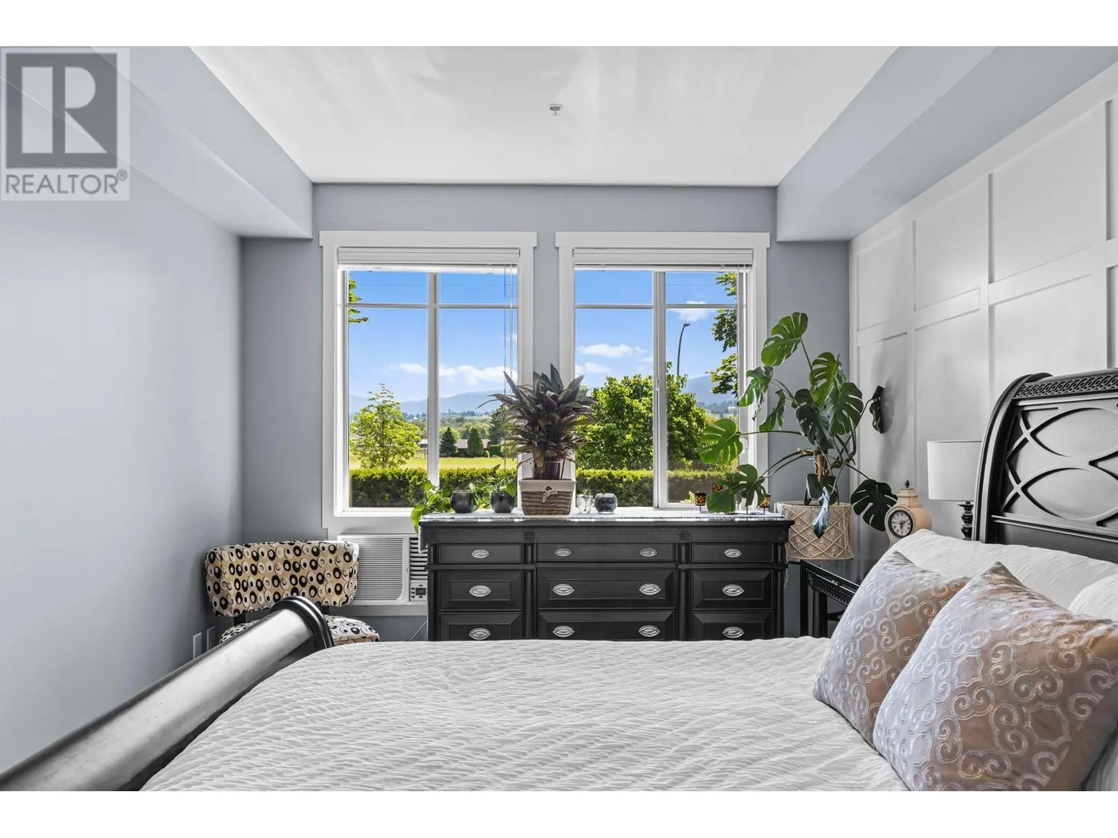3739 Casorso Road Unit# 111