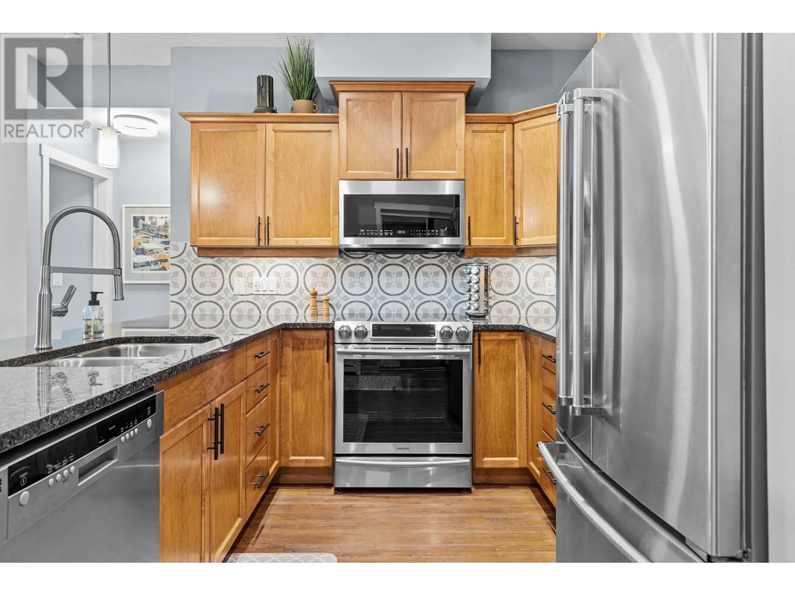 3739 Casorso Road Unit# 111