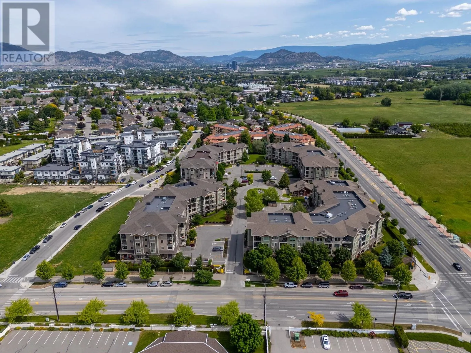 3739 Casorso Road Unit# 111