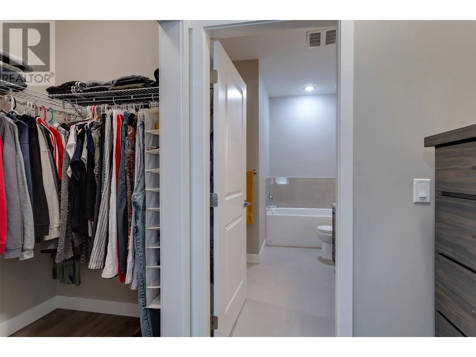 2490 Tuscany Drive Unit# 3