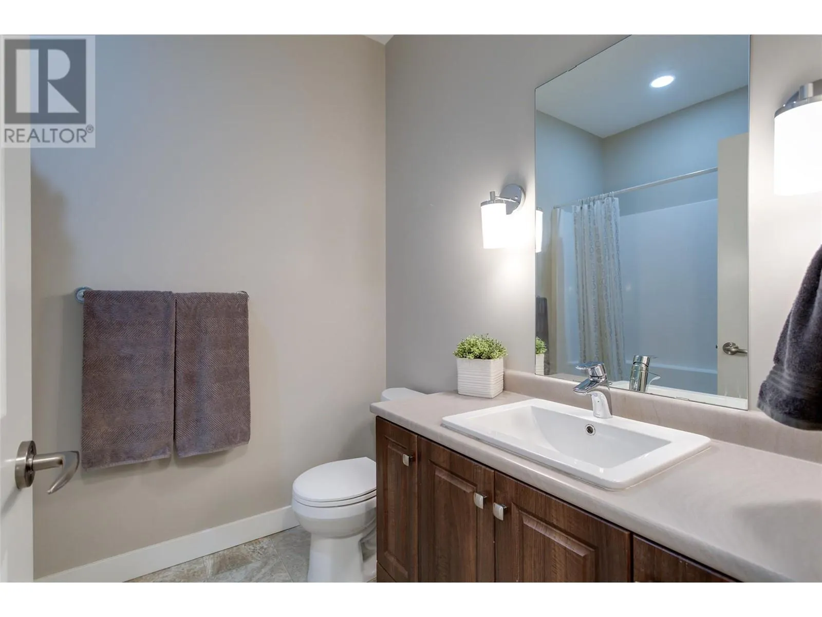 2490 Tuscany Drive Unit# 3