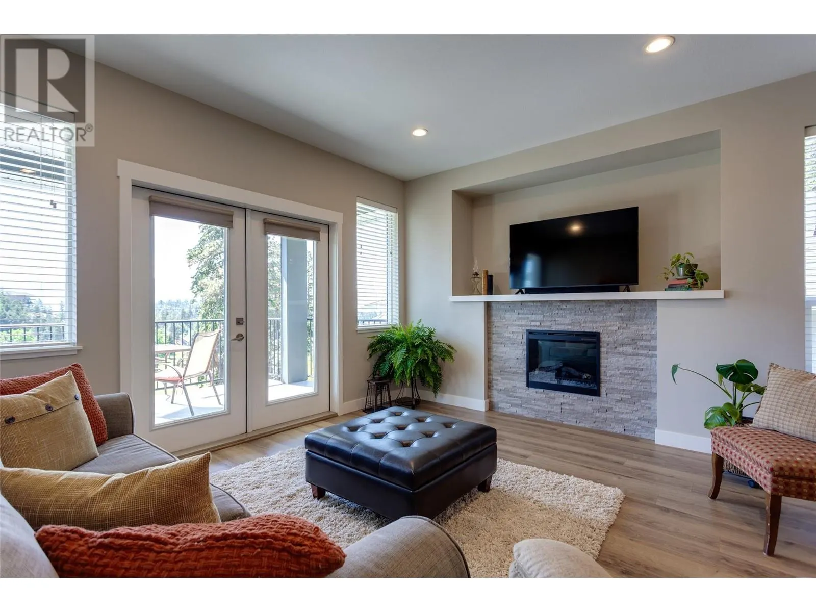 2490 Tuscany Drive Unit# 3