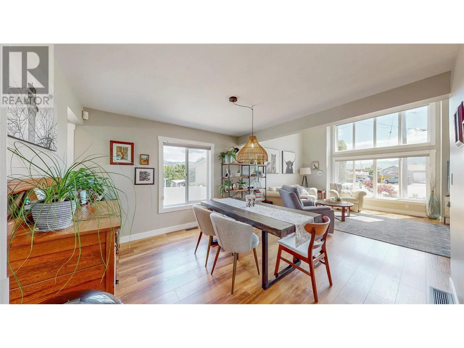 5896 FAIRVIEW Place