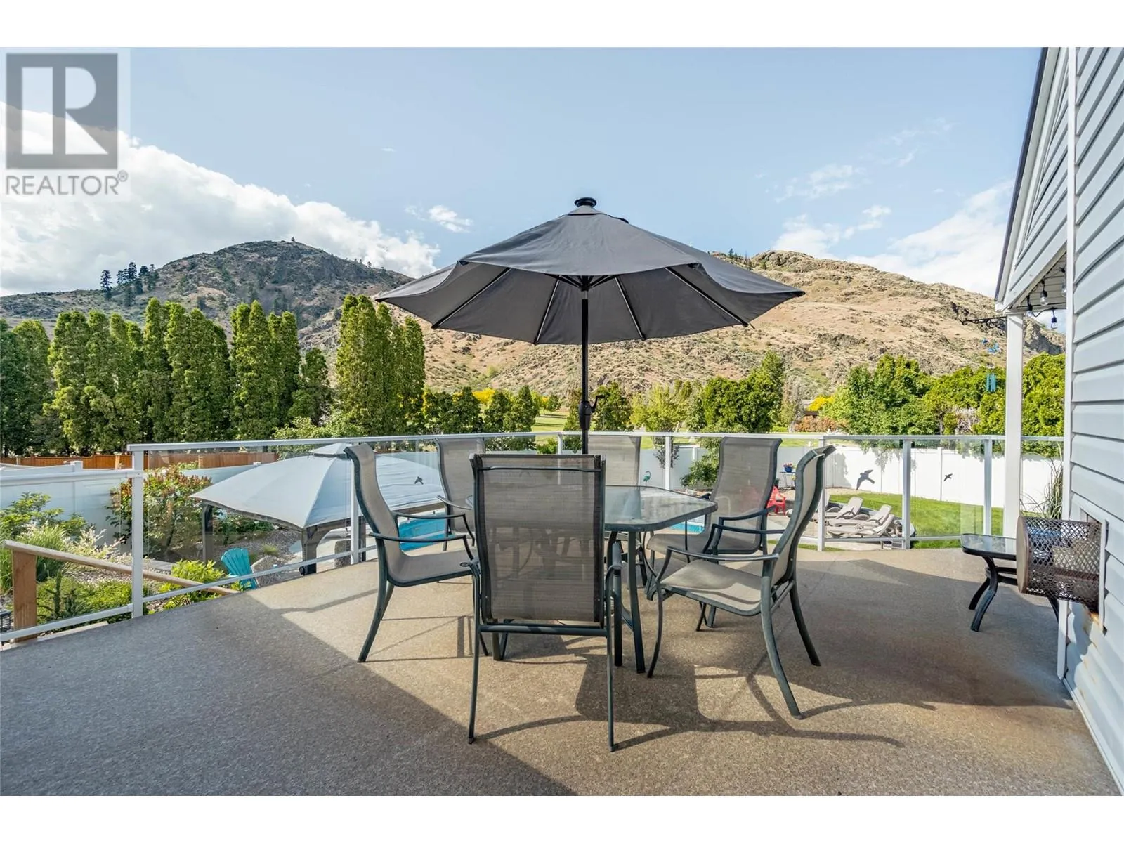 5896 FAIRVIEW Place